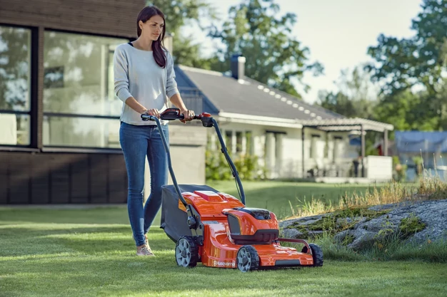 Husqvarna Akkumulátoros fűnyírók